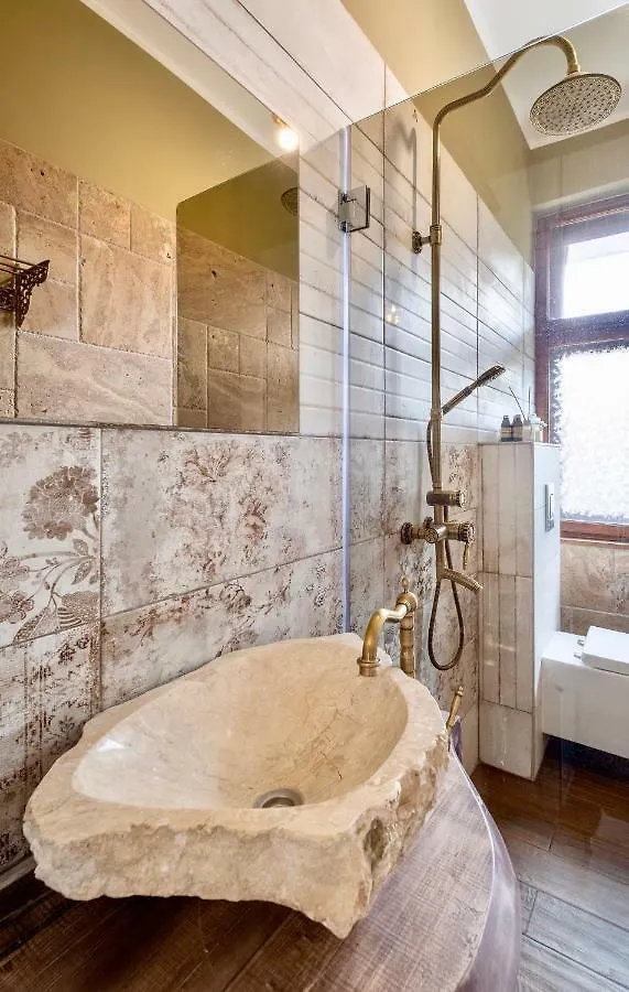 City Center Stylish 3 Bedroom Apartment Sofia